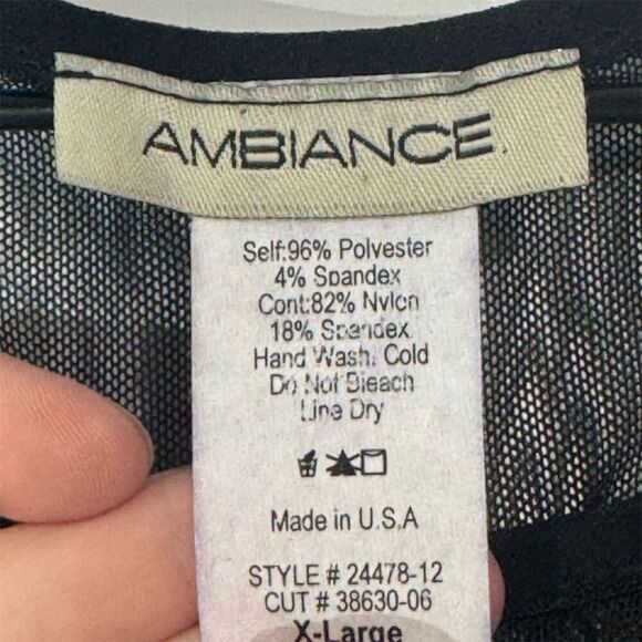 Ambiance Black White Stripe Peplum Top XL Mesh Panel Sleeveless Geometric USA - Picture 7 of 7